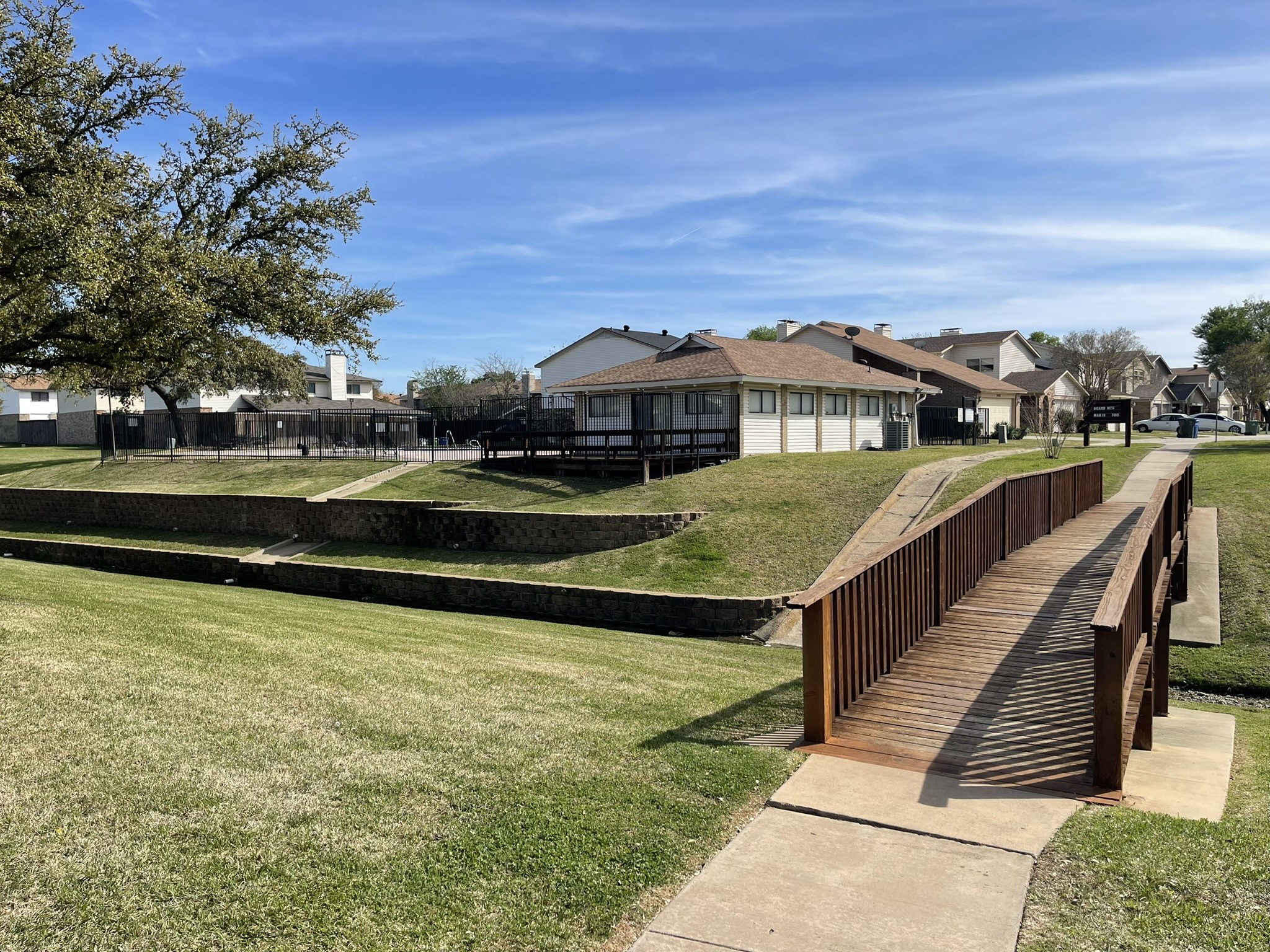 2111 Via Catalina Carrollton TX 75006