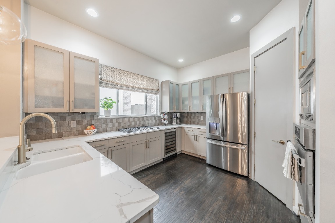 3905 Wycliff Avenue Dallas TX 75219