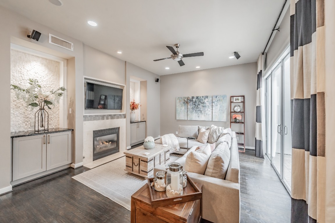 3905 Wycliff Avenue Dallas TX 75219