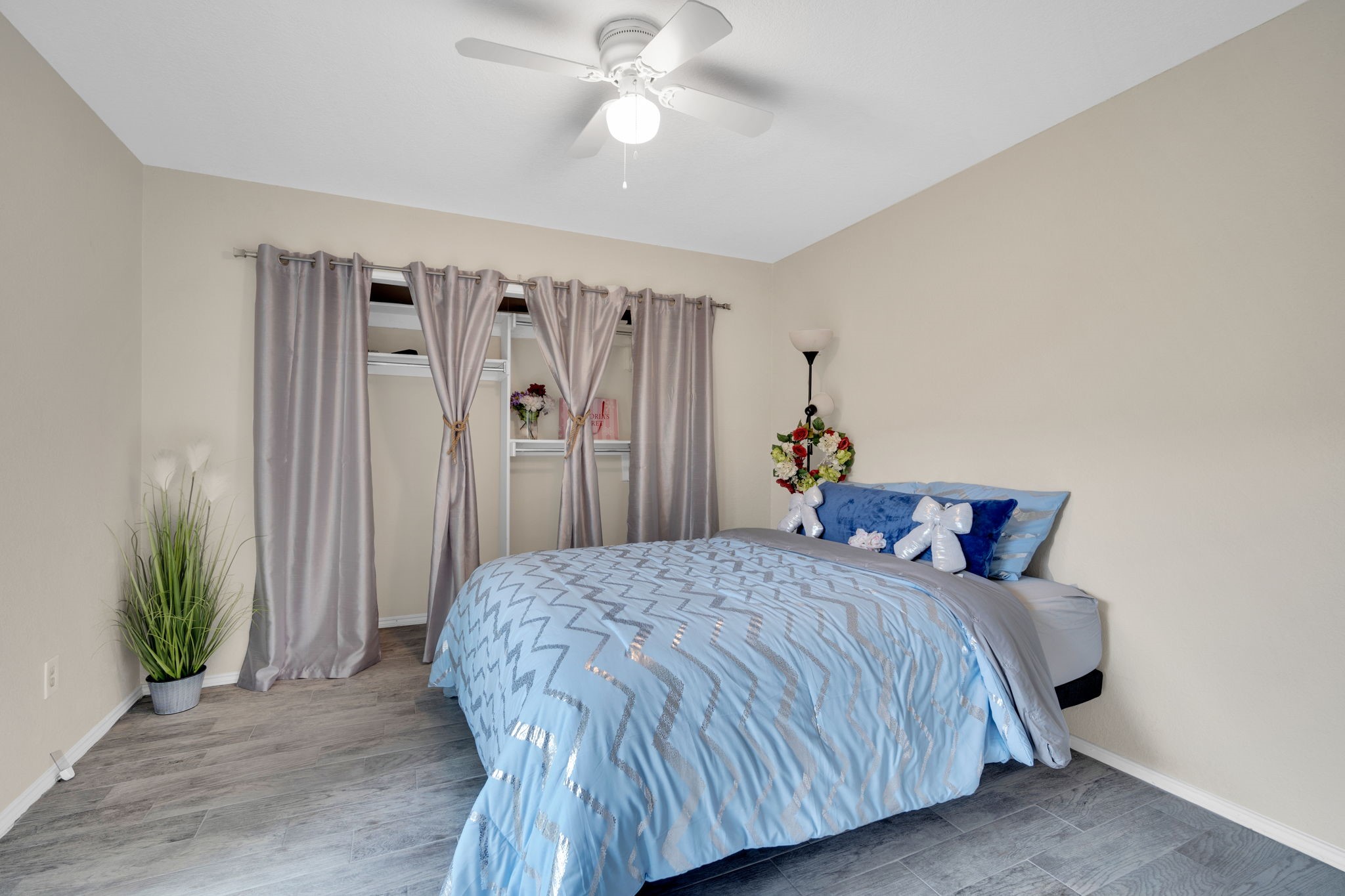1440 Meadowood Village Drive Fort Worth TX 76120