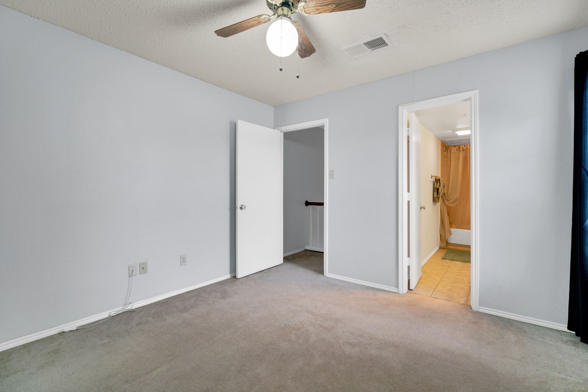 1440 Meadowood Village Drive Fort Worth TX 76120