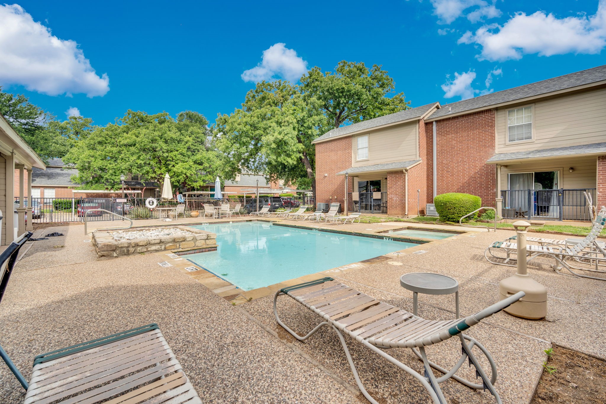 1440 Meadowood Village Drive Fort Worth TX 76120