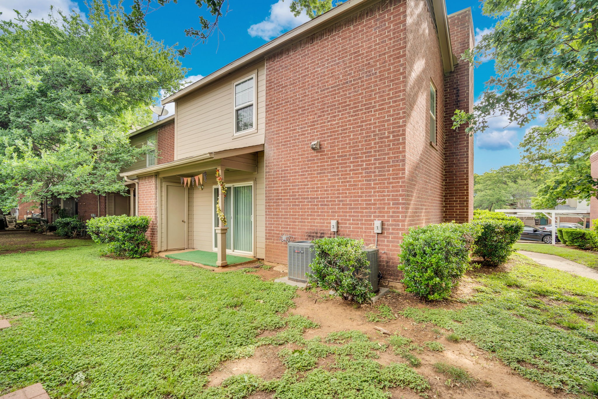 1440 Meadowood Village Drive Fort Worth TX 76120