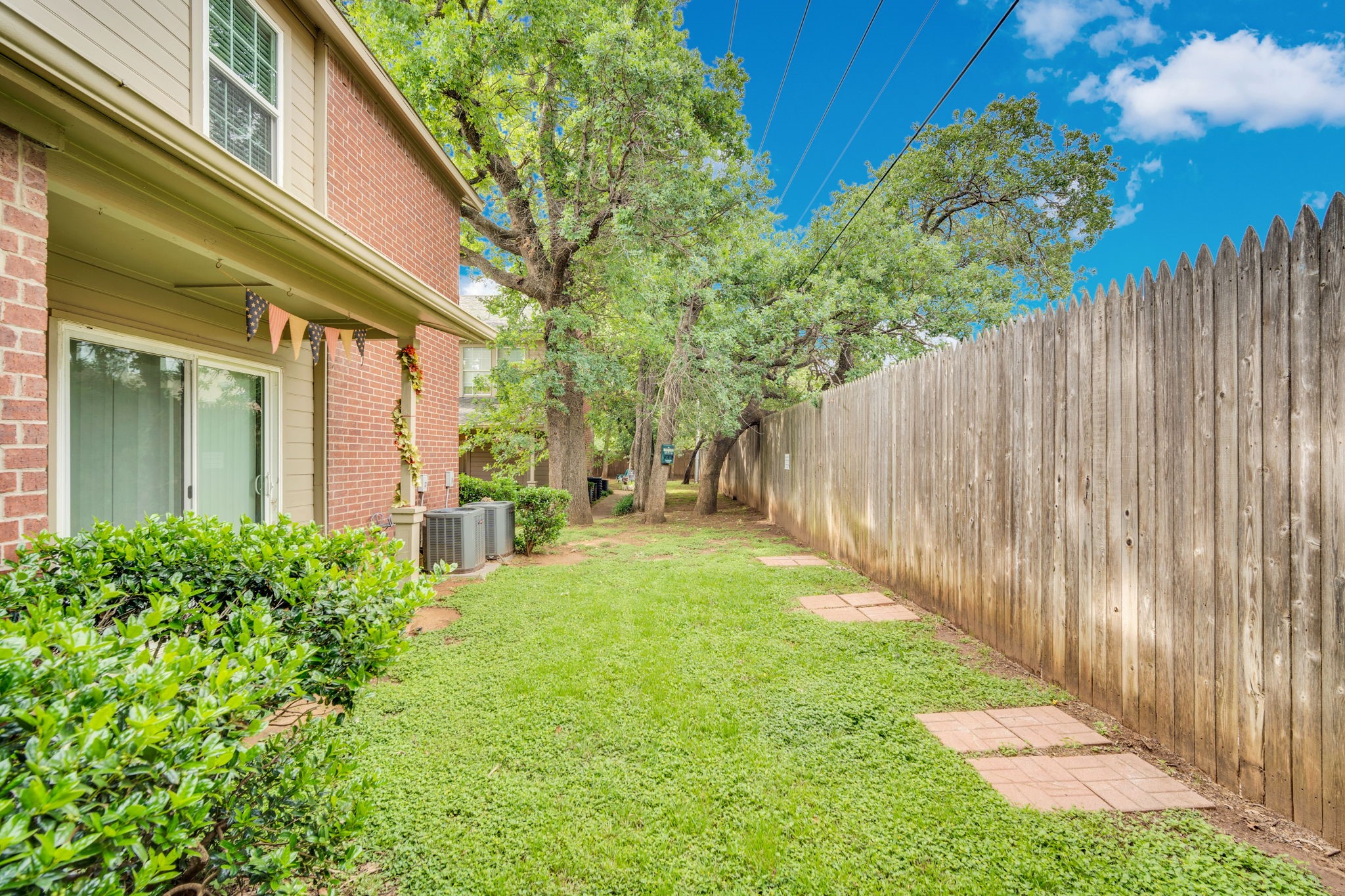 1440 Meadowood Village Drive Fort Worth TX 76120