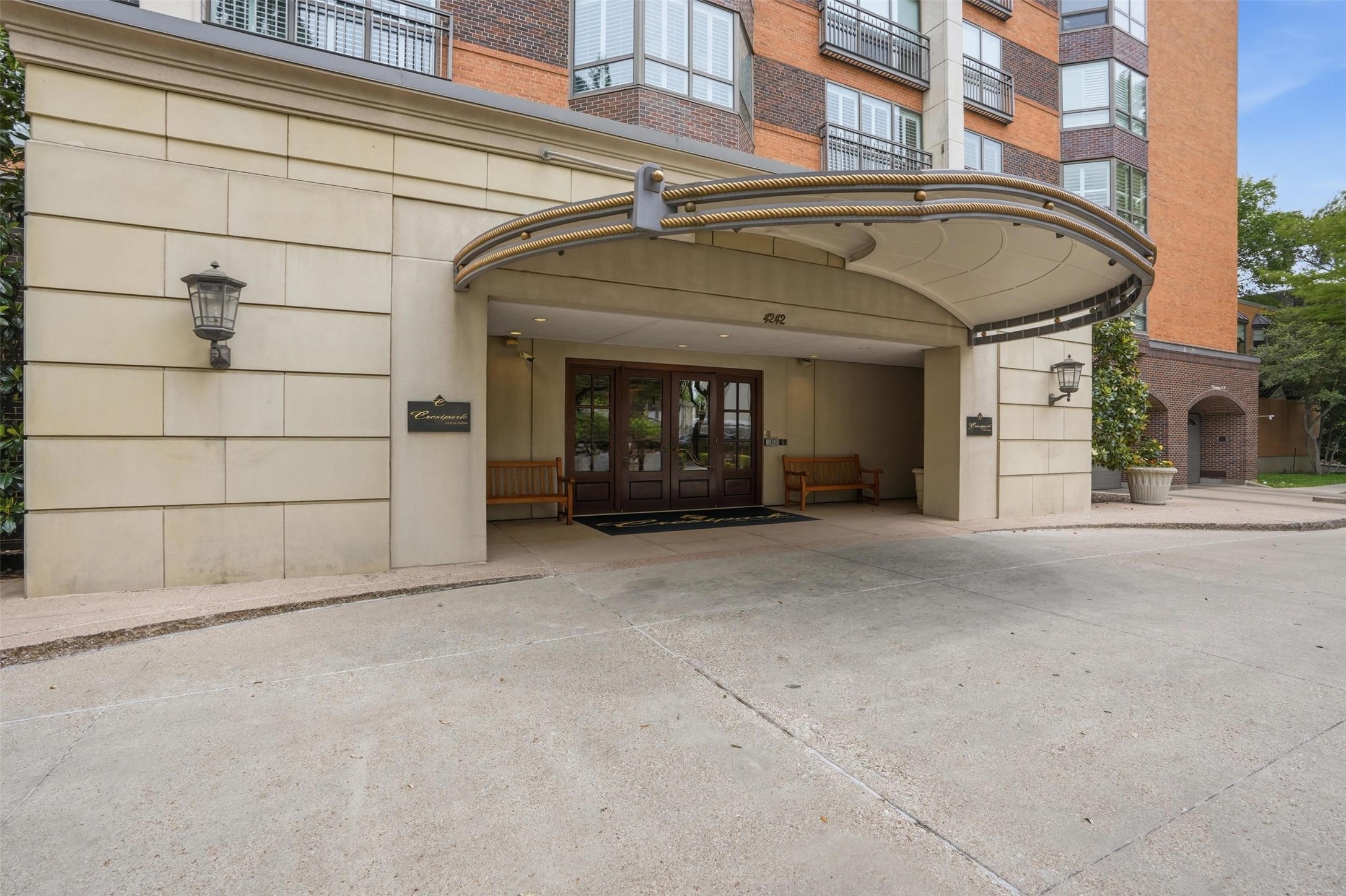 4242 Lomo Alto Drive Highland Park TX 75219