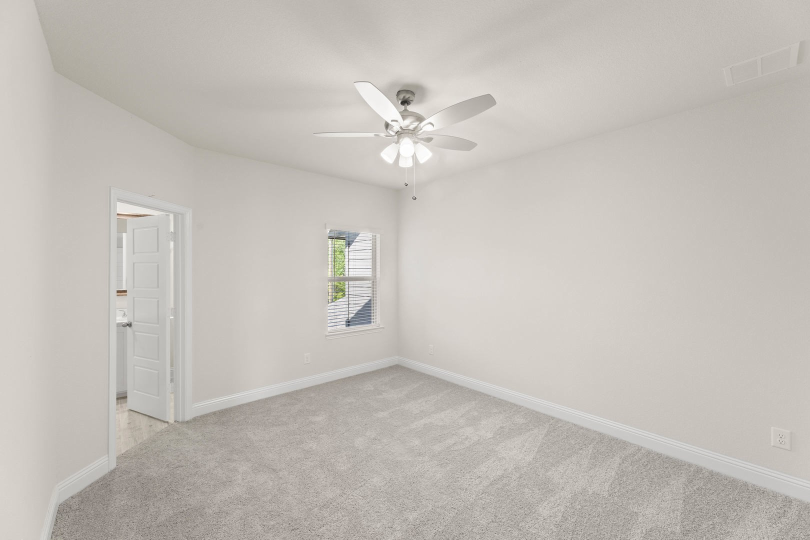1967 Gentle Oak Trail Corinth TX 76210