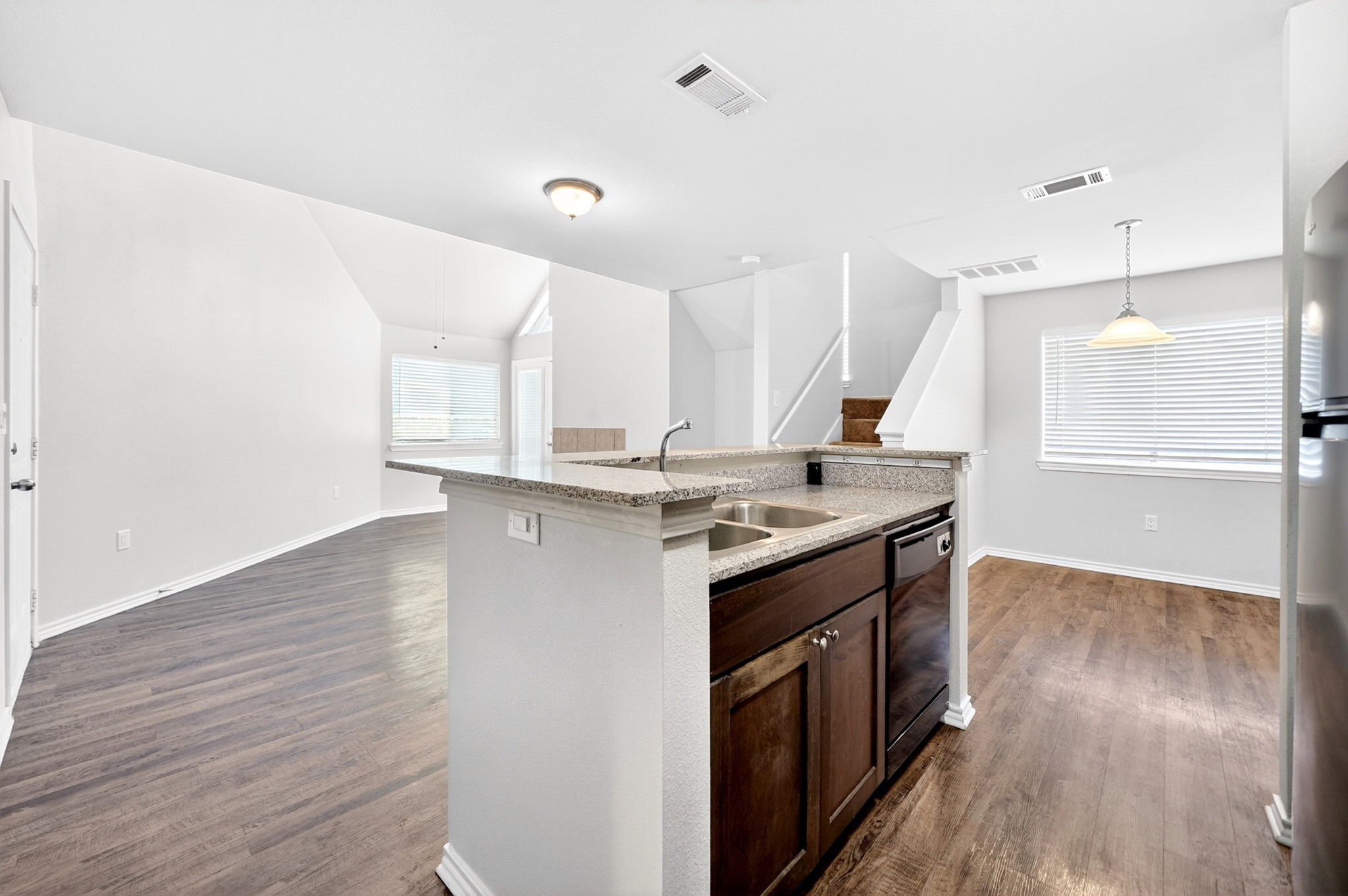 9837 Walnut Street Dallas TX 75243