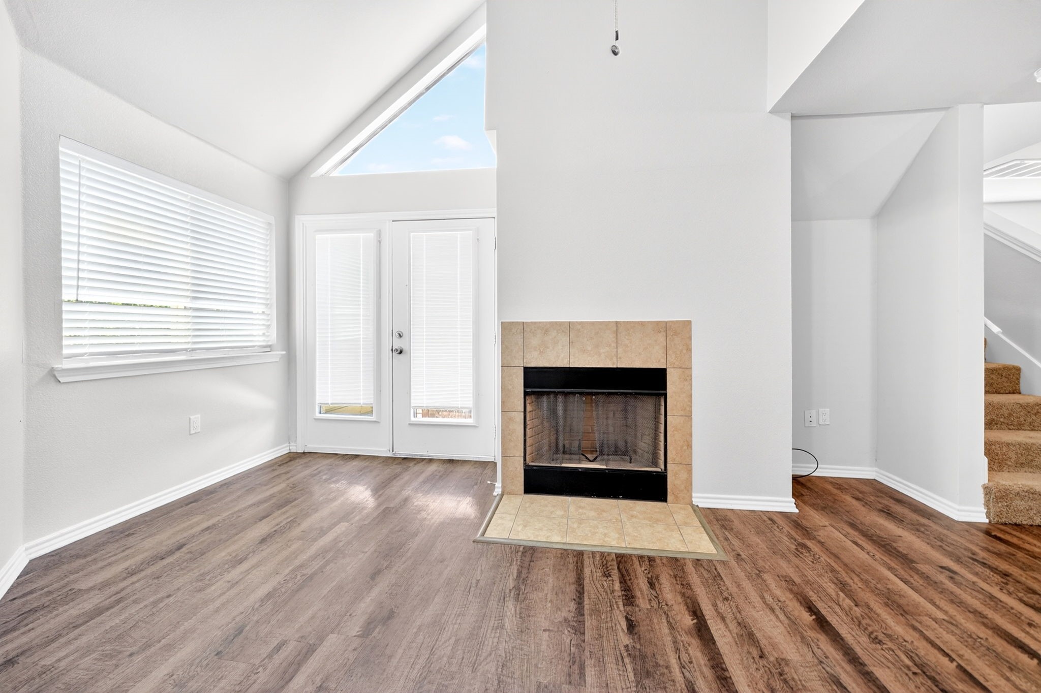 9837 Walnut Street Dallas TX 75243