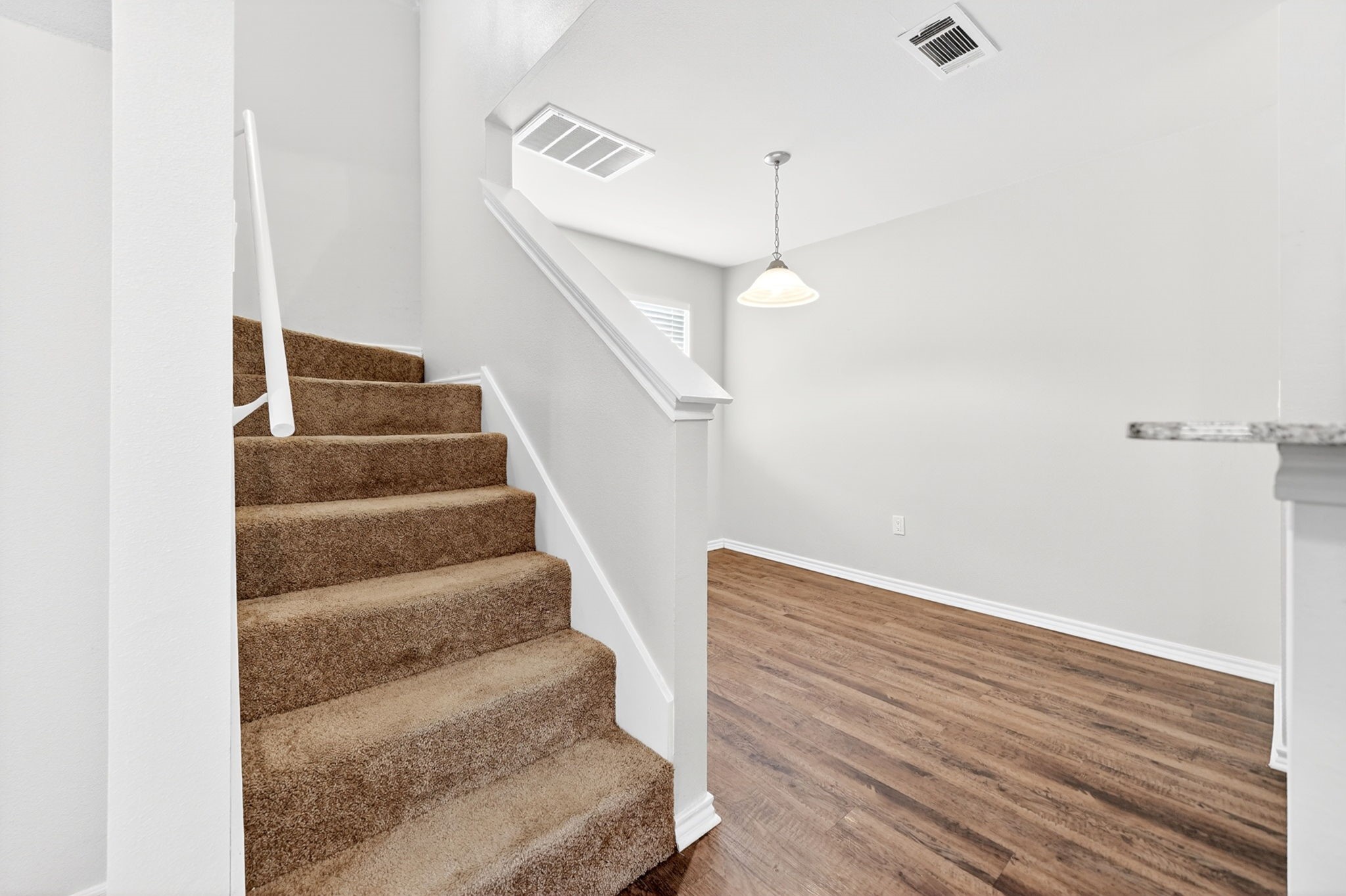 9837 Walnut Street Dallas TX 75243