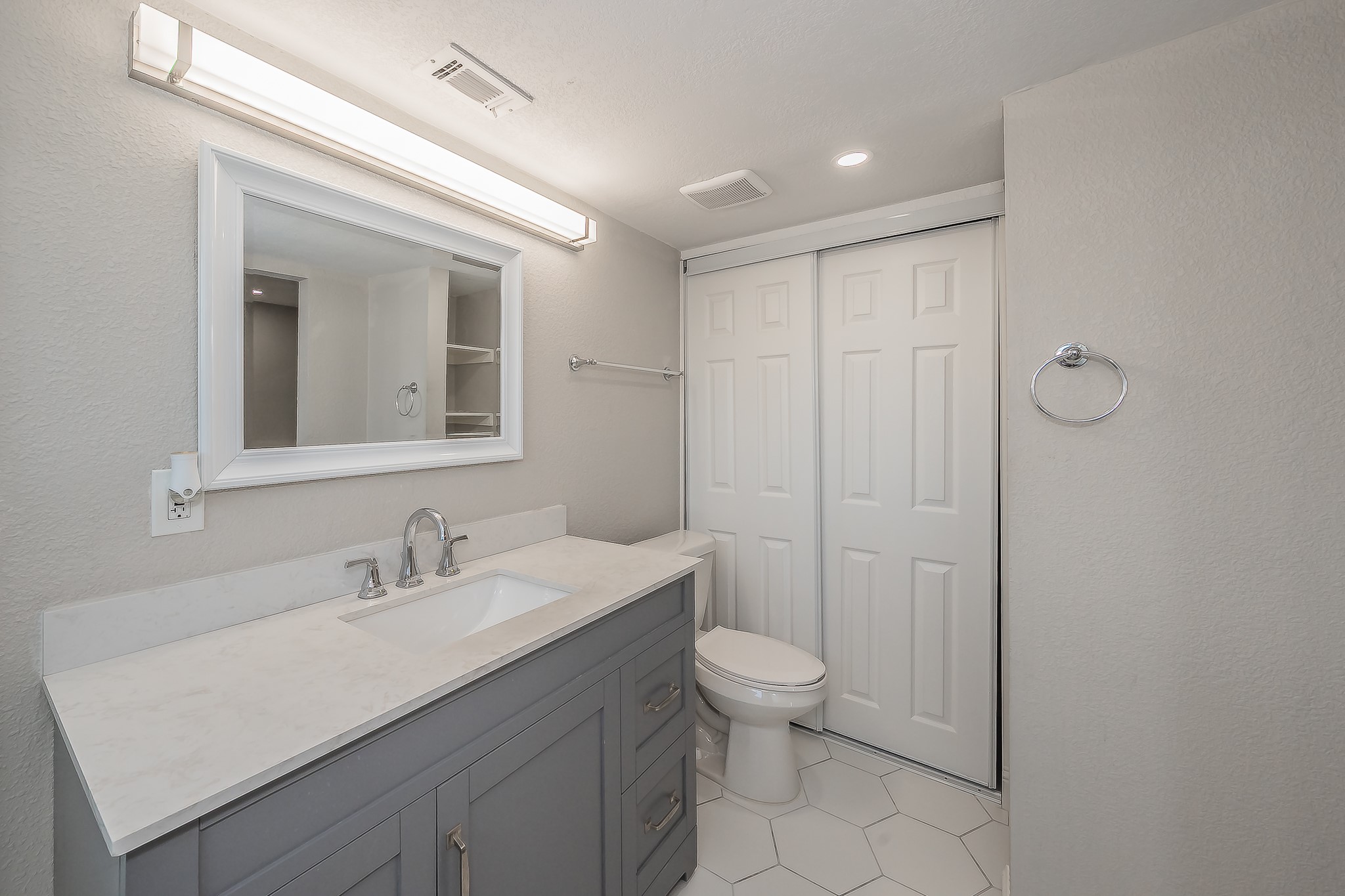 5757 Martel Avenue Dallas TX 75206