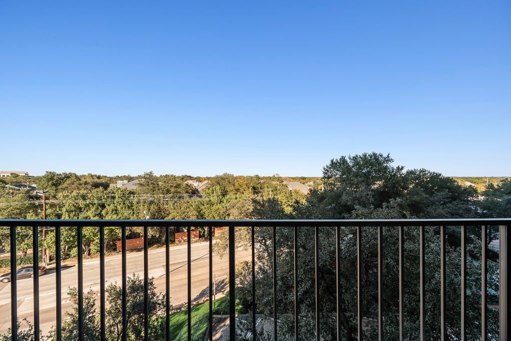 5200 Keller Springs Road Dallas TX 75248