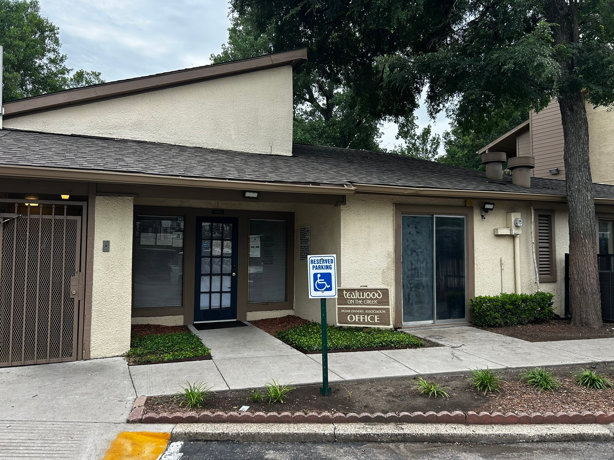 6050 Melody Lane Dallas TX 75231