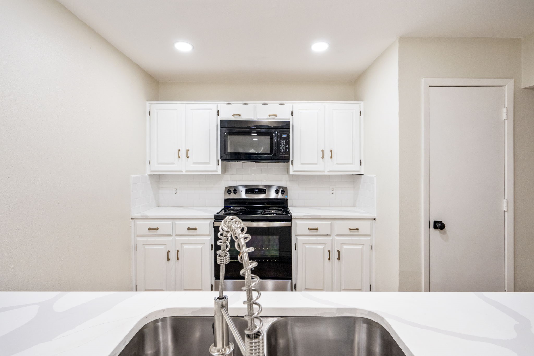 6702 E Northwest Highway Dallas TX 75231