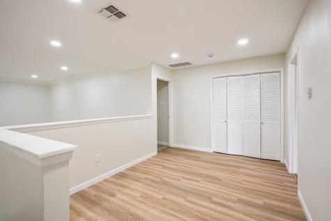 6702 E Northwest Highway Dallas TX 75231