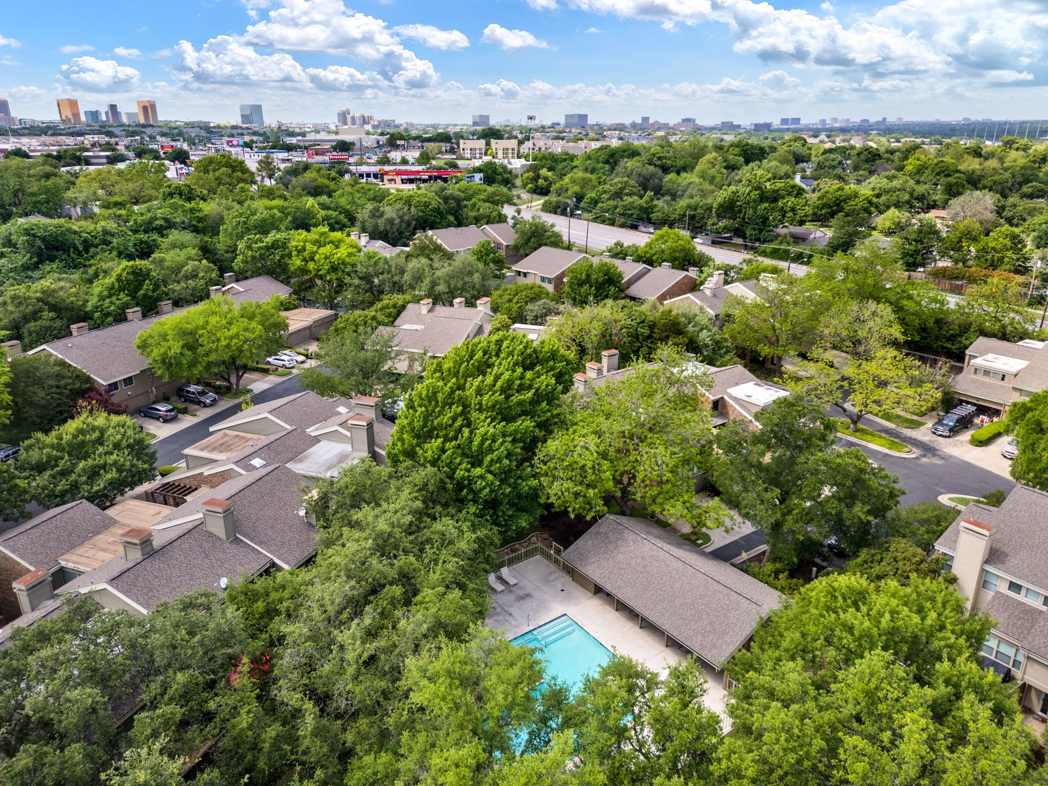 6702 E Northwest Highway Dallas TX 75231