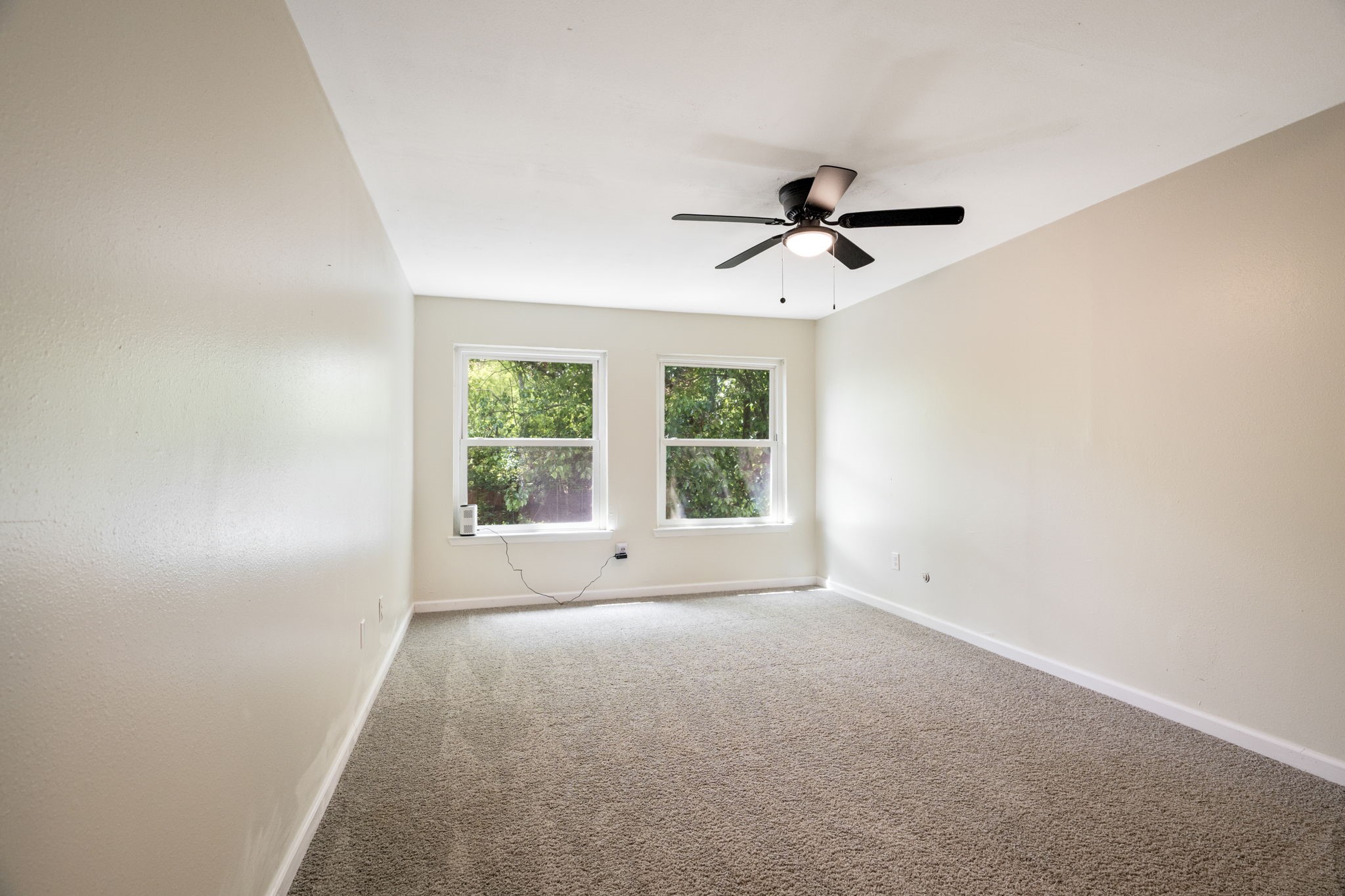 6702 E Northwest Highway Dallas TX 75231