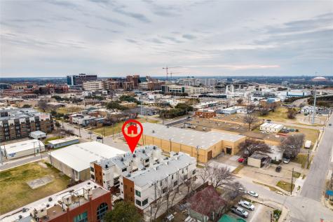 341 College Avenue Fort Worth TX 76104