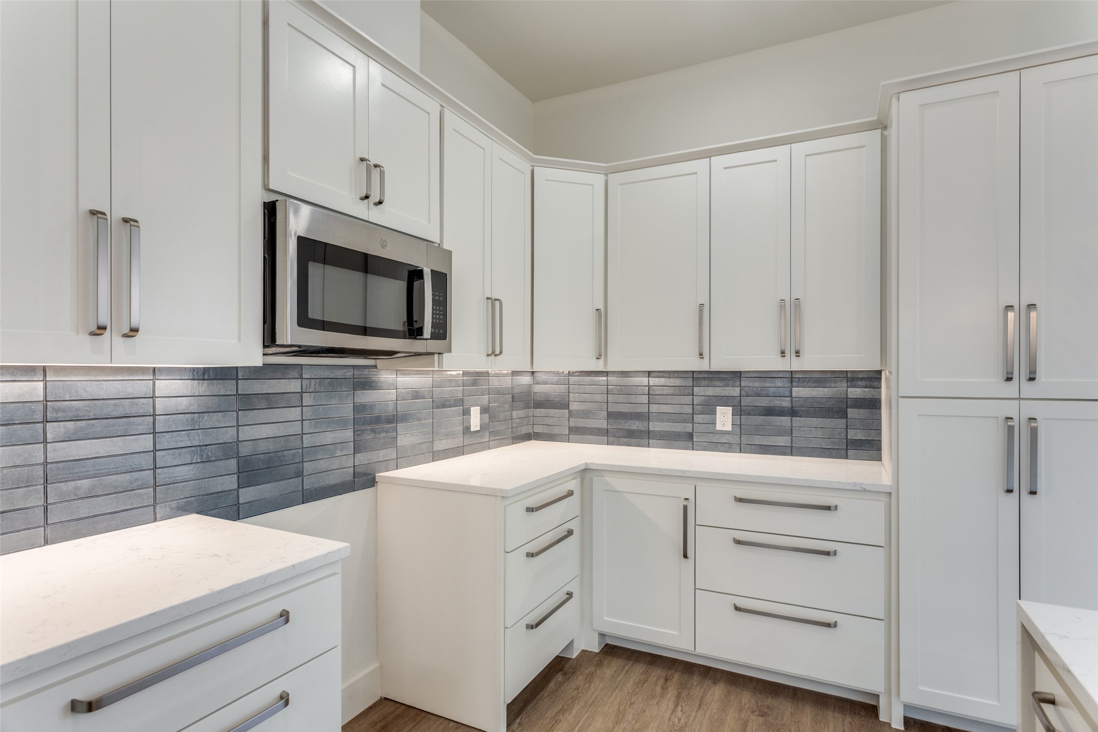341 College Avenue Fort Worth TX 76104