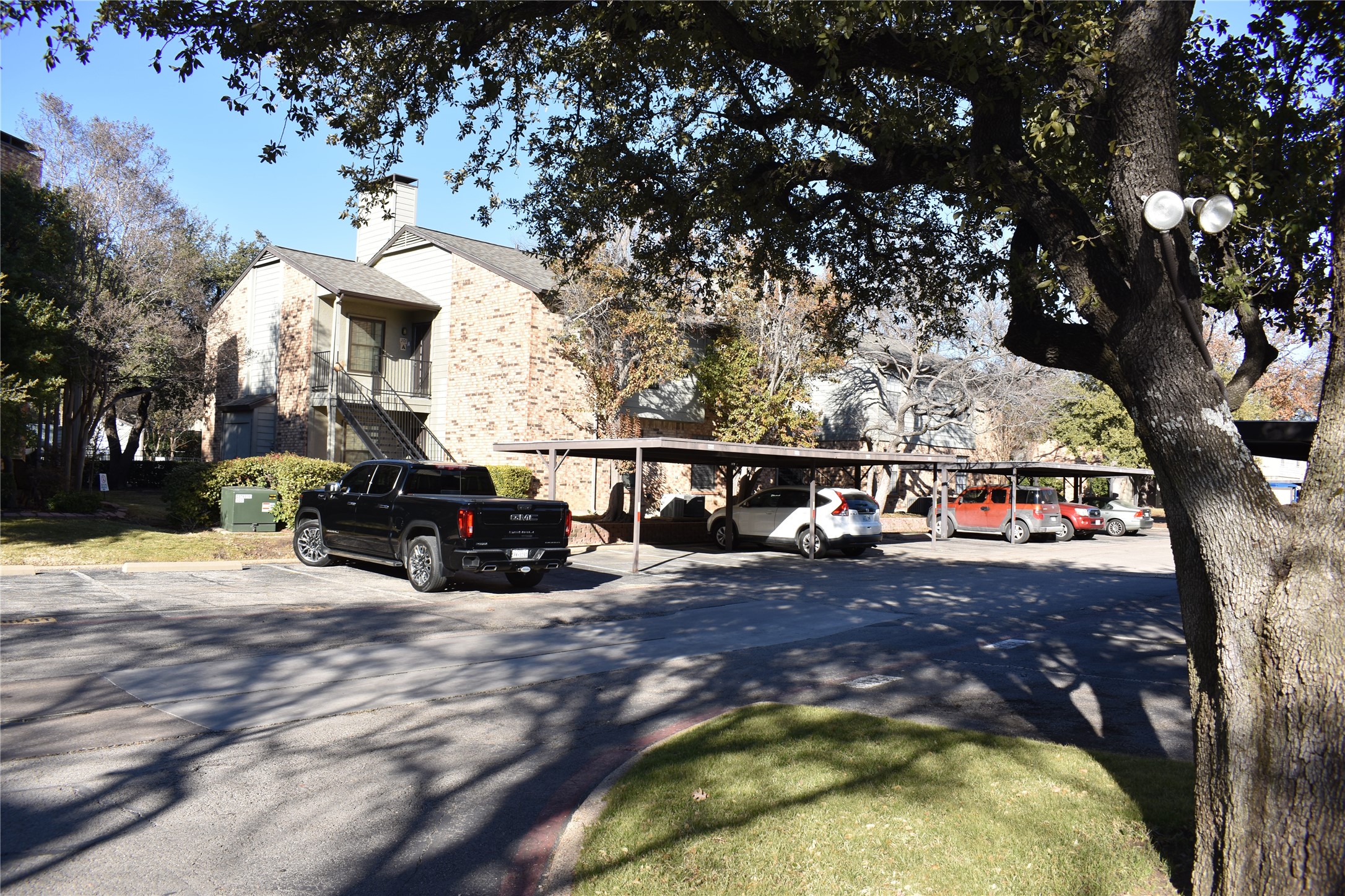 5335 Bent Tree Forest Drive Dallas TX 75248