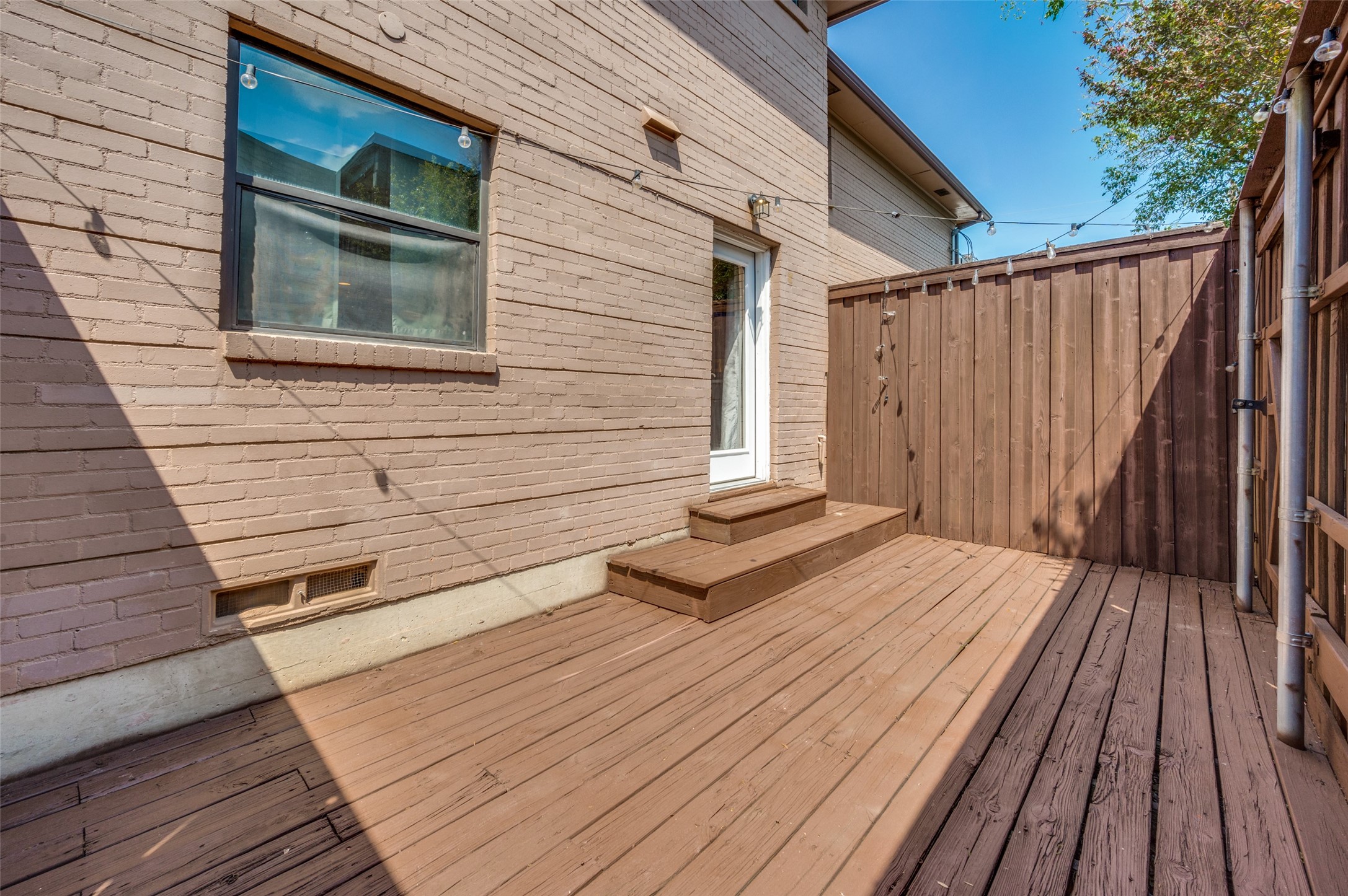 4118 Bowser Avenue Dallas TX 75219
