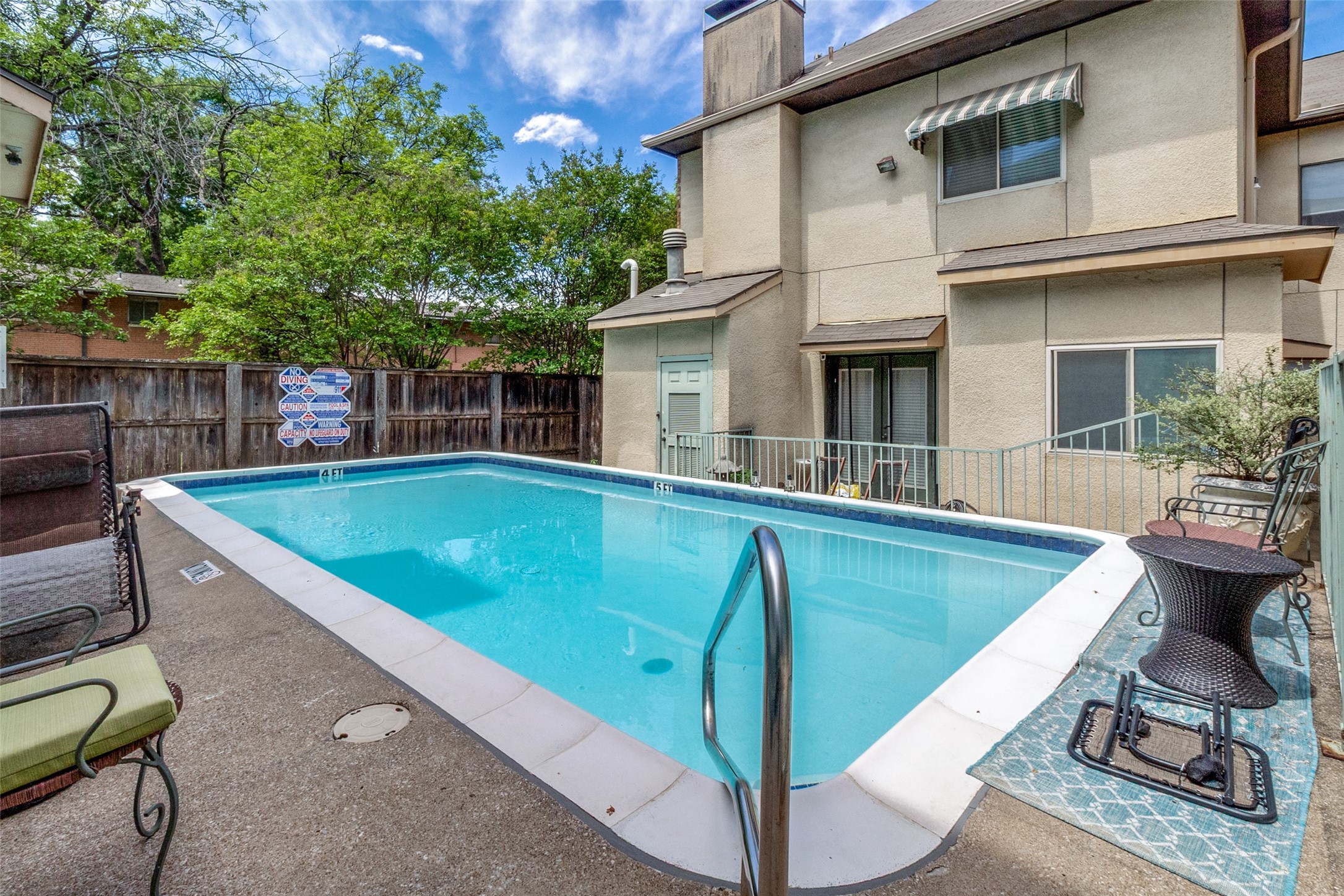 5701 Gaston Avenue Dallas TX 75214