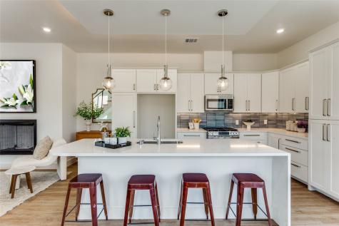337 College Avenue Fort Worth TX 76104