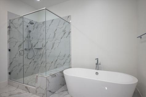 381 E Greenbriar Dallas TX 75203