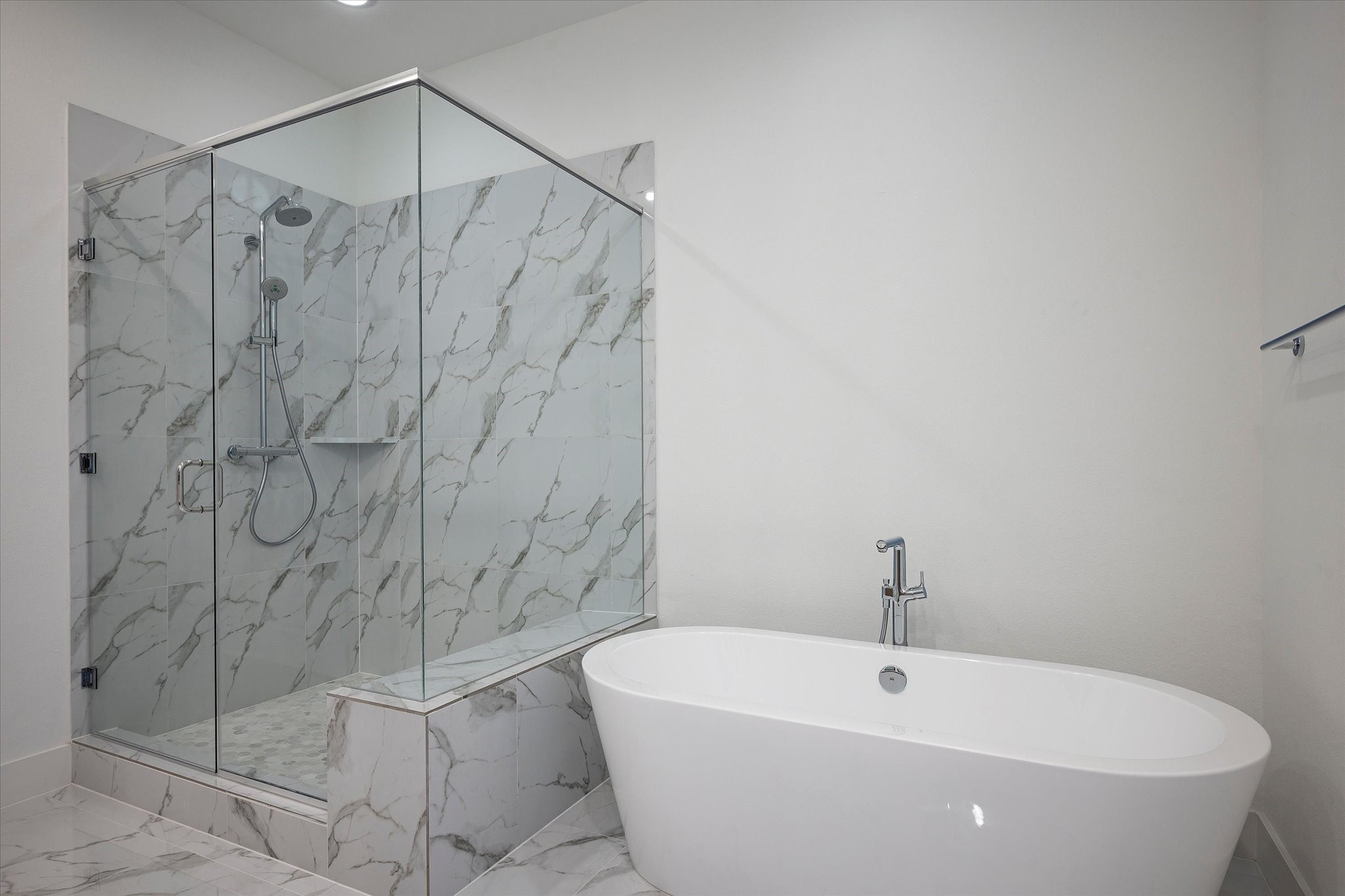 381 E Greenbriar Dallas TX 75203