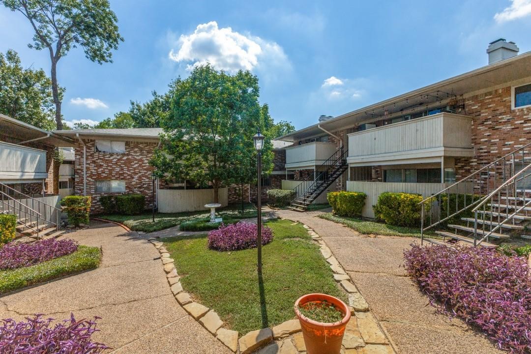 7832 Royal Lane Dallas TX 75230