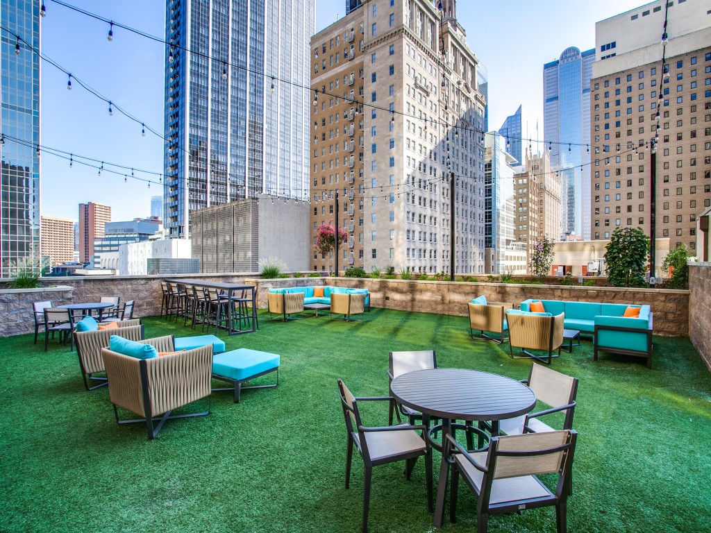 1200 Main Street Dallas TX 75202