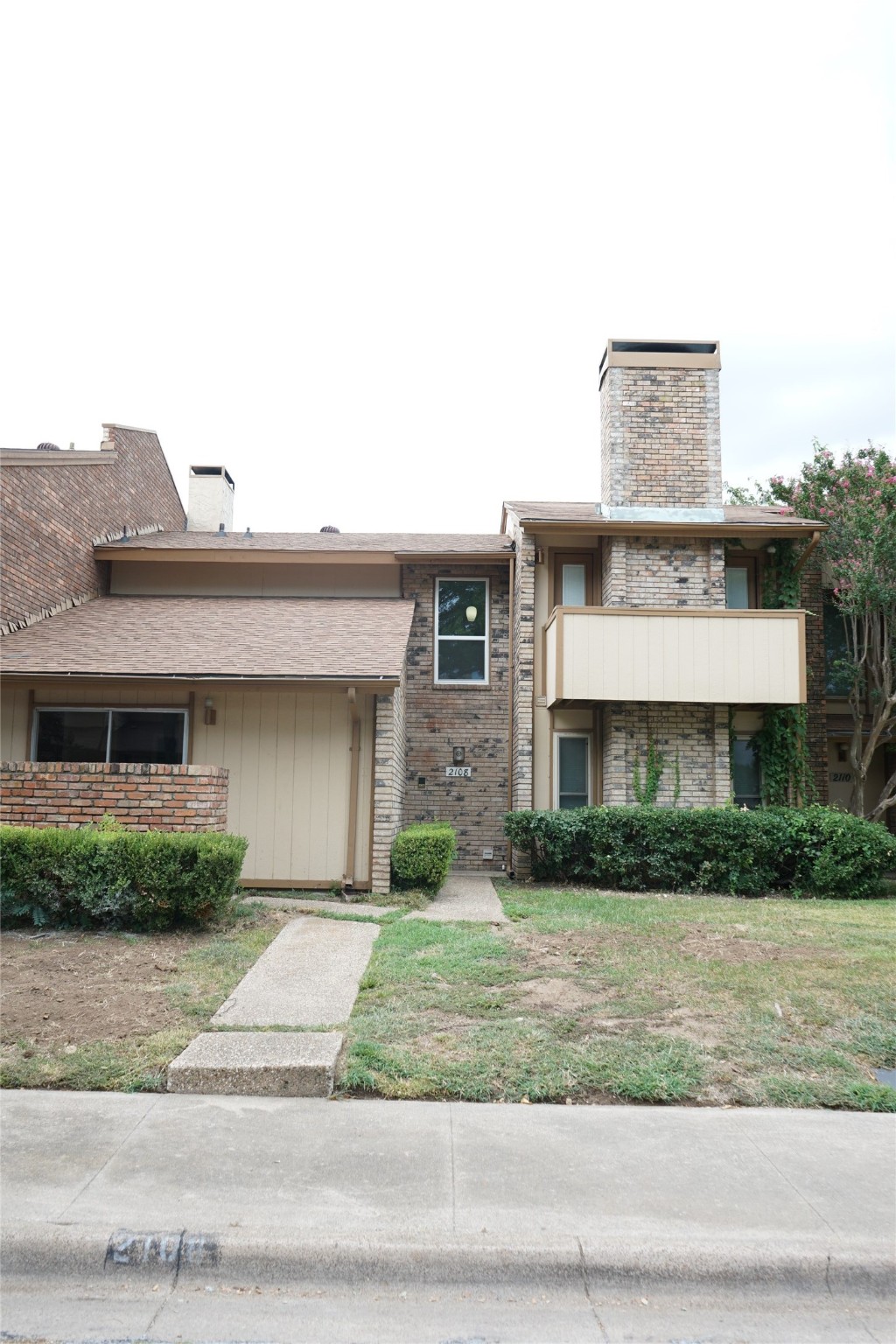 2108 Westkendal Lane Arlington TX 76015