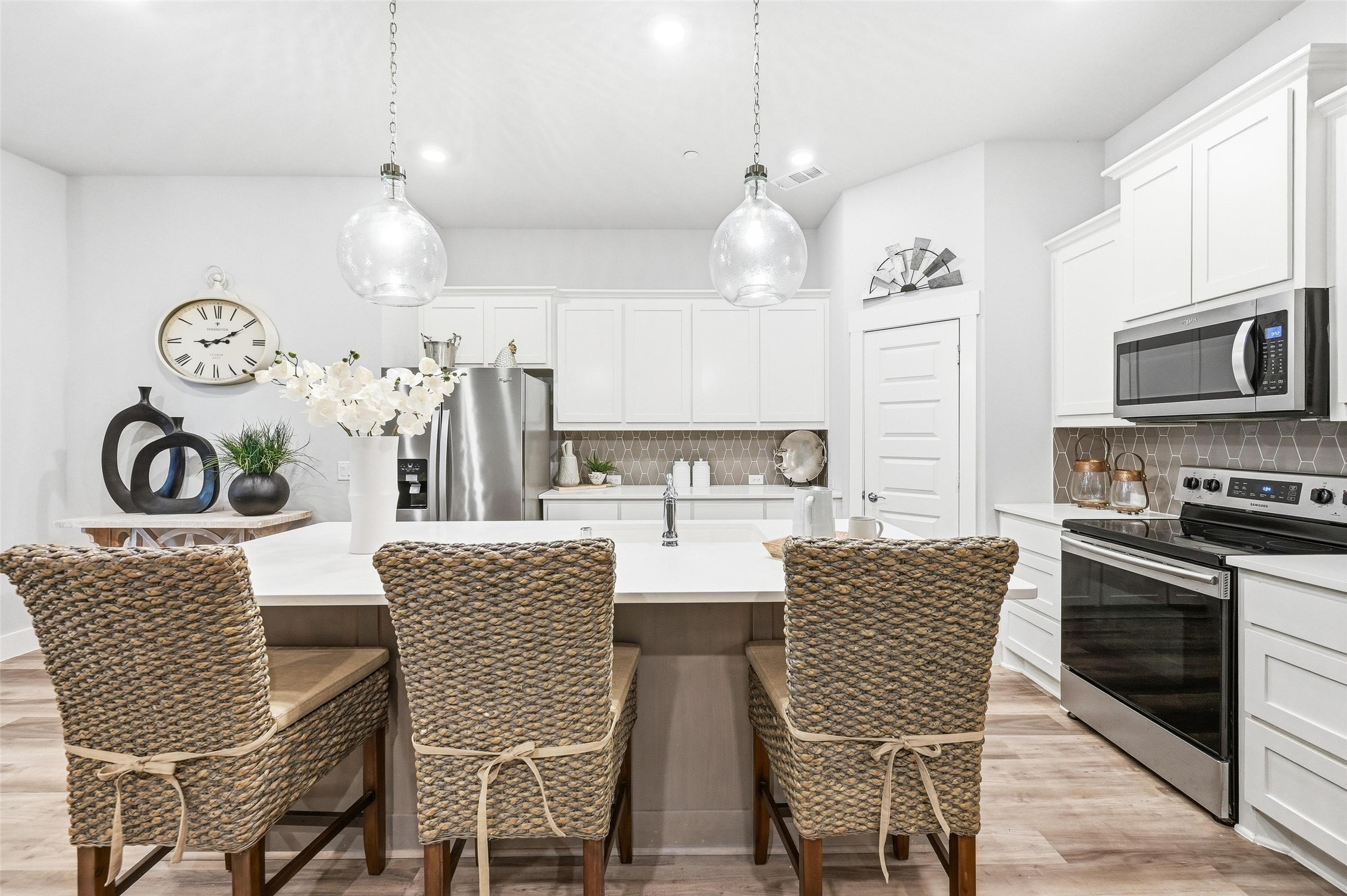 7236 Calistoga Lane Grand Prairie TX 75054