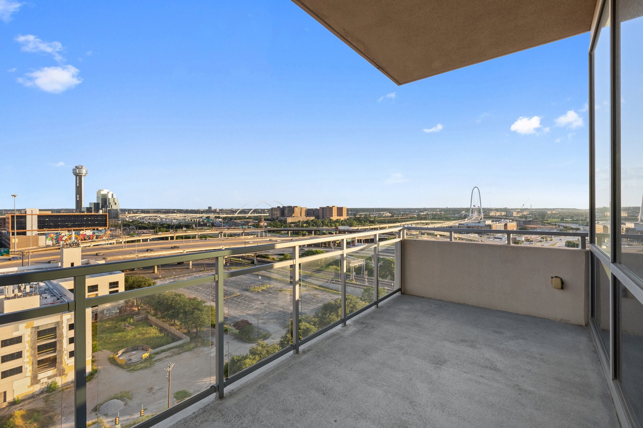 2200 Victory Avenue Dallas TX 75219