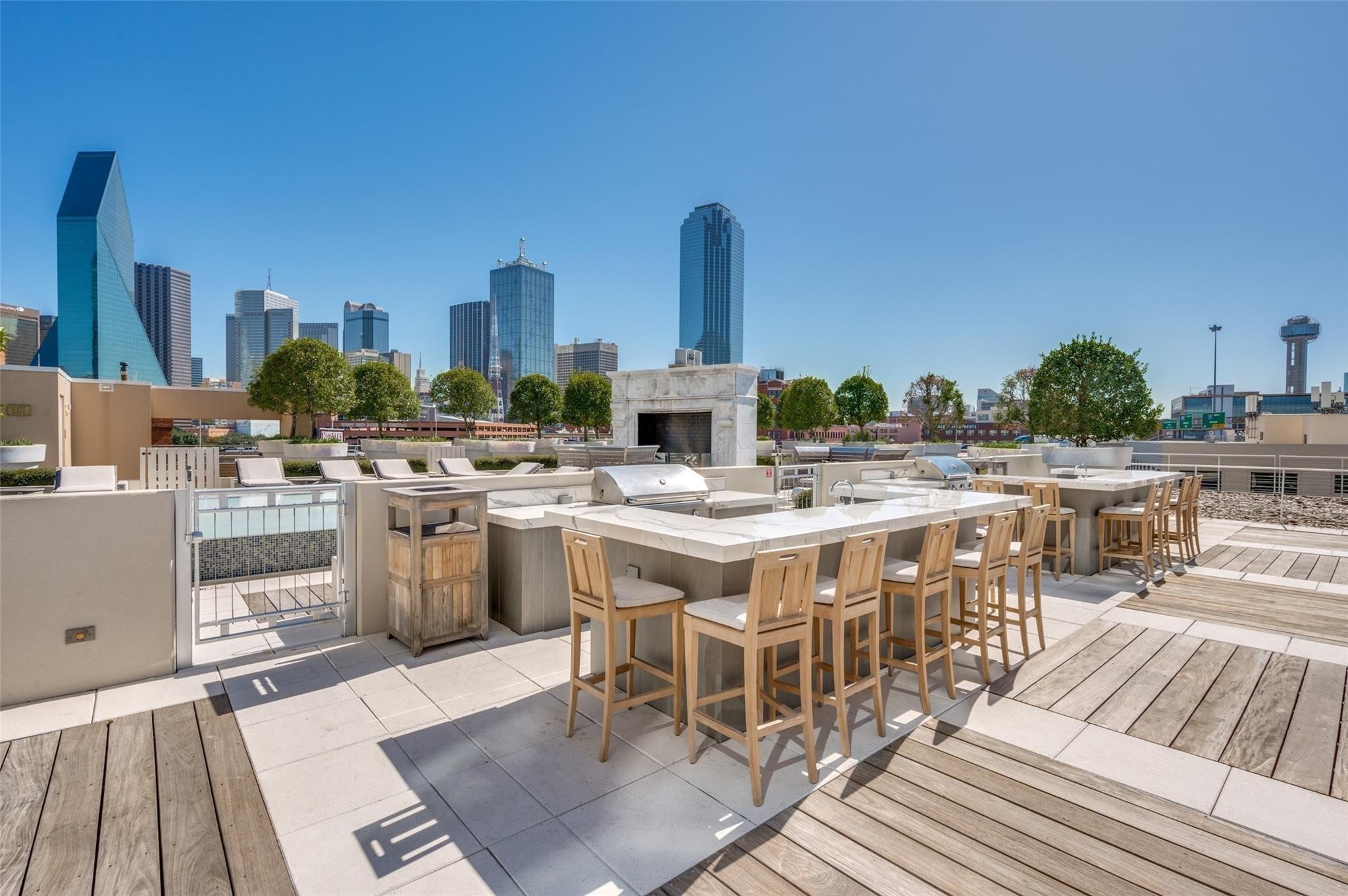 2200 Victory Avenue Dallas TX 75219