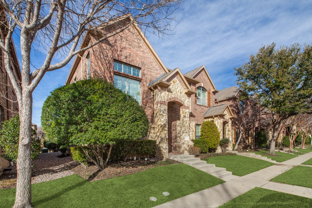 8613 Pauline Street Plano TX 75024