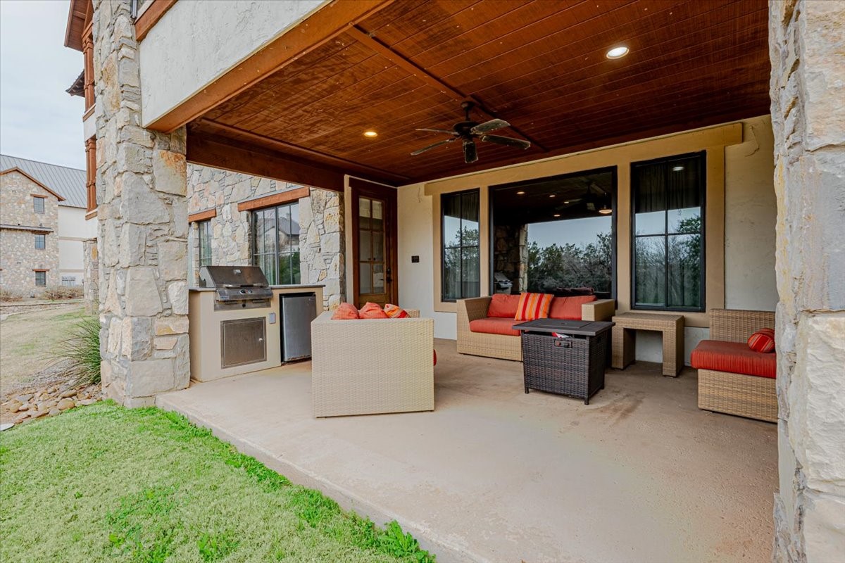 2033 Harbor Way Graford TX 76449