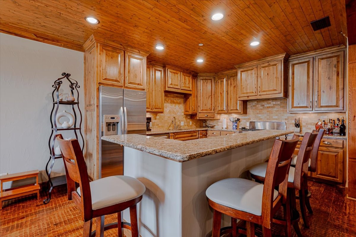 2033 Harbor Way Graford TX 76449