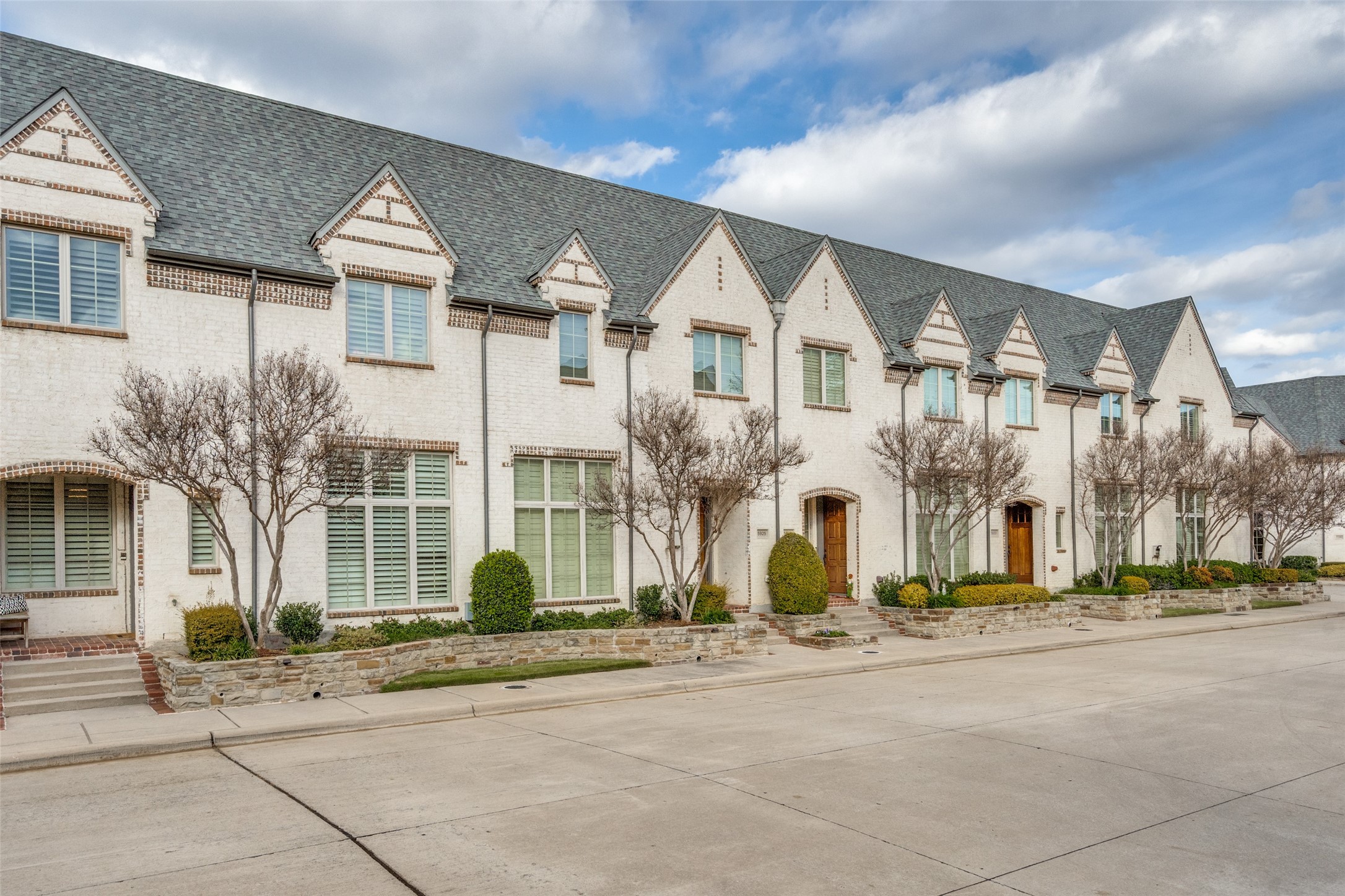 5921 Malmesbury Road Dallas TX 75252