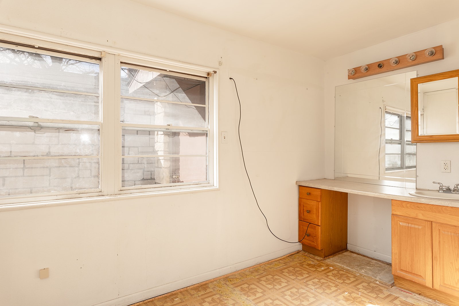 104 E Fifth Street Brady TX 76825