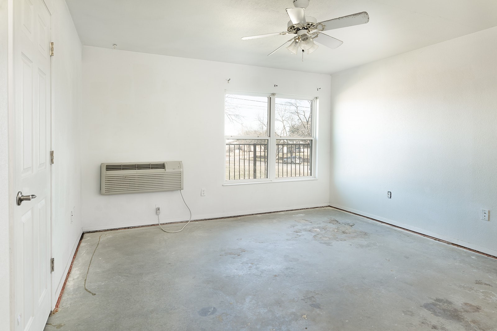104 E Fifth Street Brady TX 76825