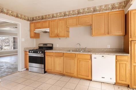 104 E Fifth Street Brady TX 76825