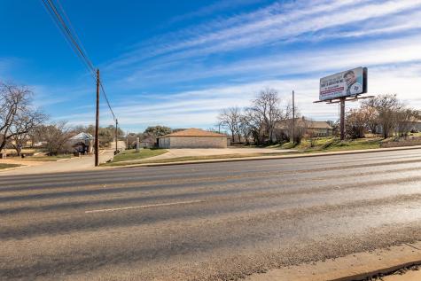 104 E Fifth Street Brady TX 76825