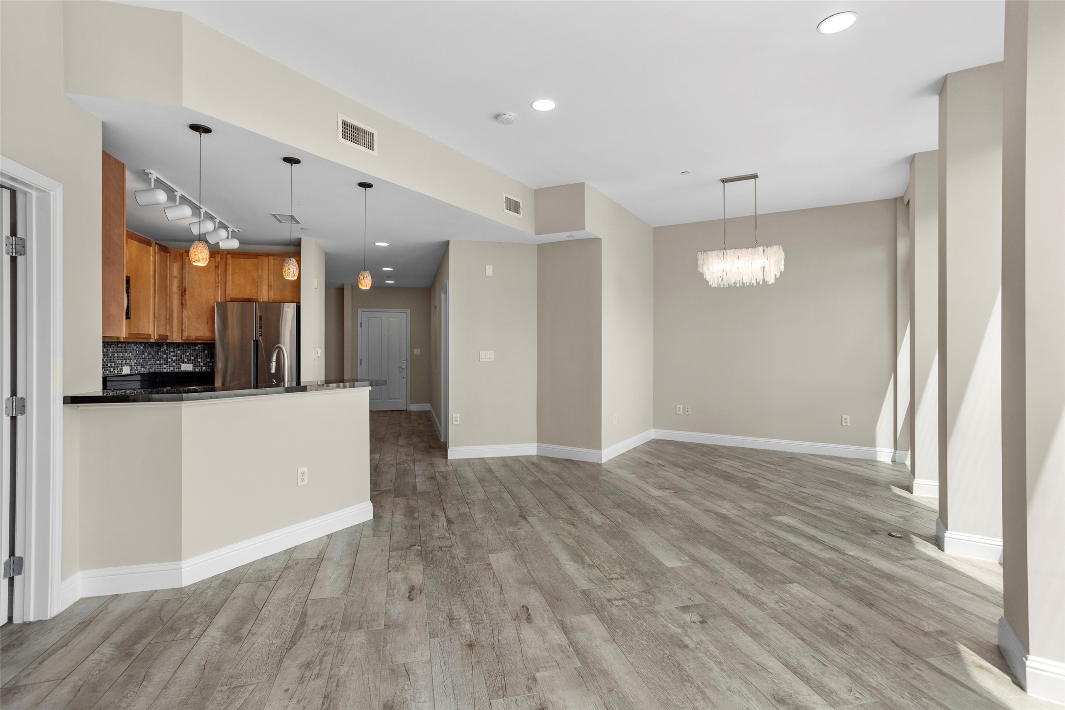 500 Throckmorton Street Fort Worth TX 76102
