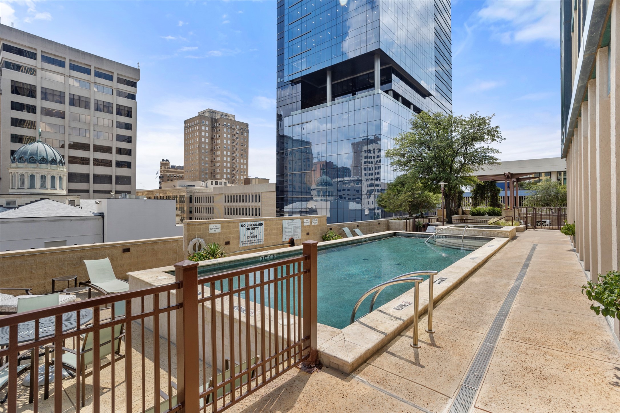 500 Throckmorton Street Fort Worth TX 76102