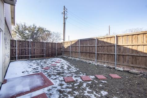 2611 Via Cordova Carrollton TX 75006