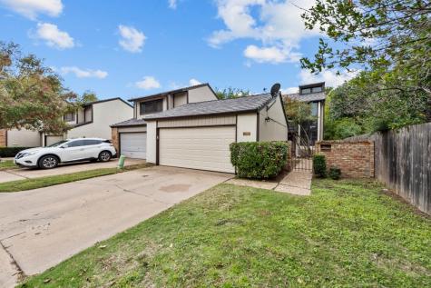 1000 Woodoak Court Fort Worth TX 76112