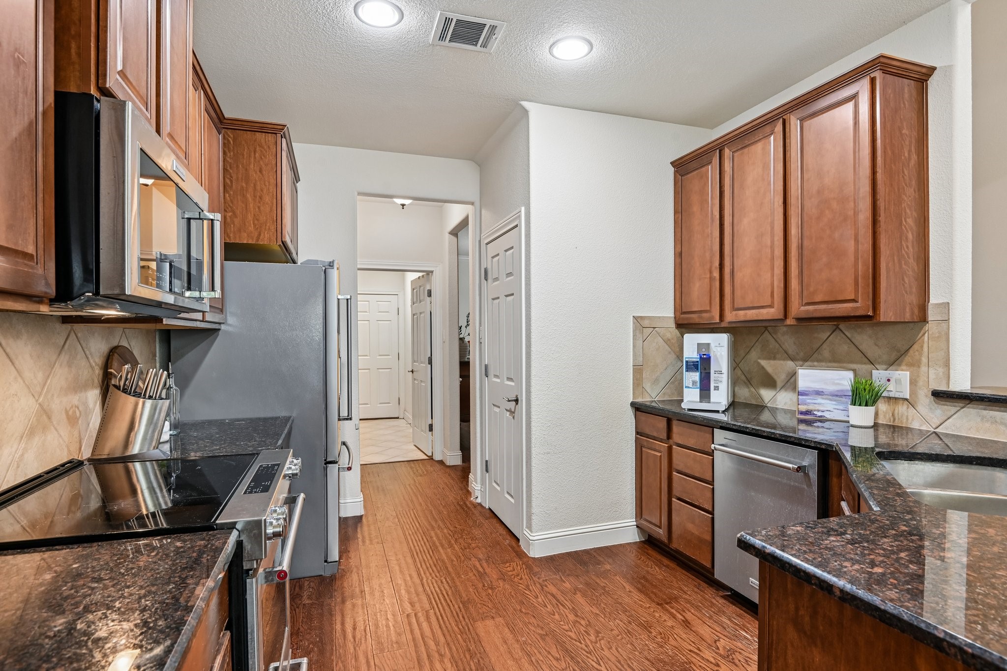 205 Milan Street Lewisville TX 75067