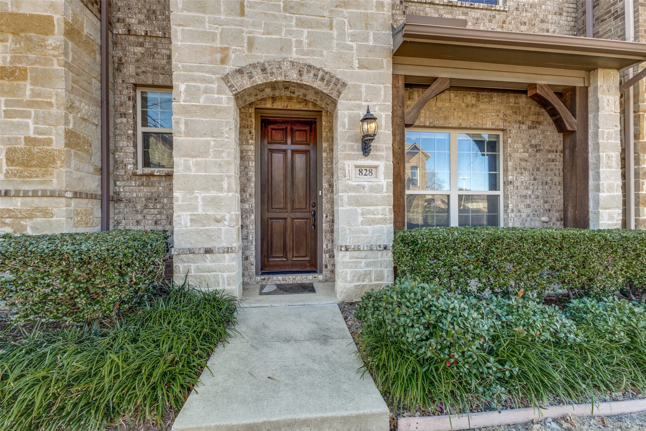 828 Rohan Drive Richardson TX 75081