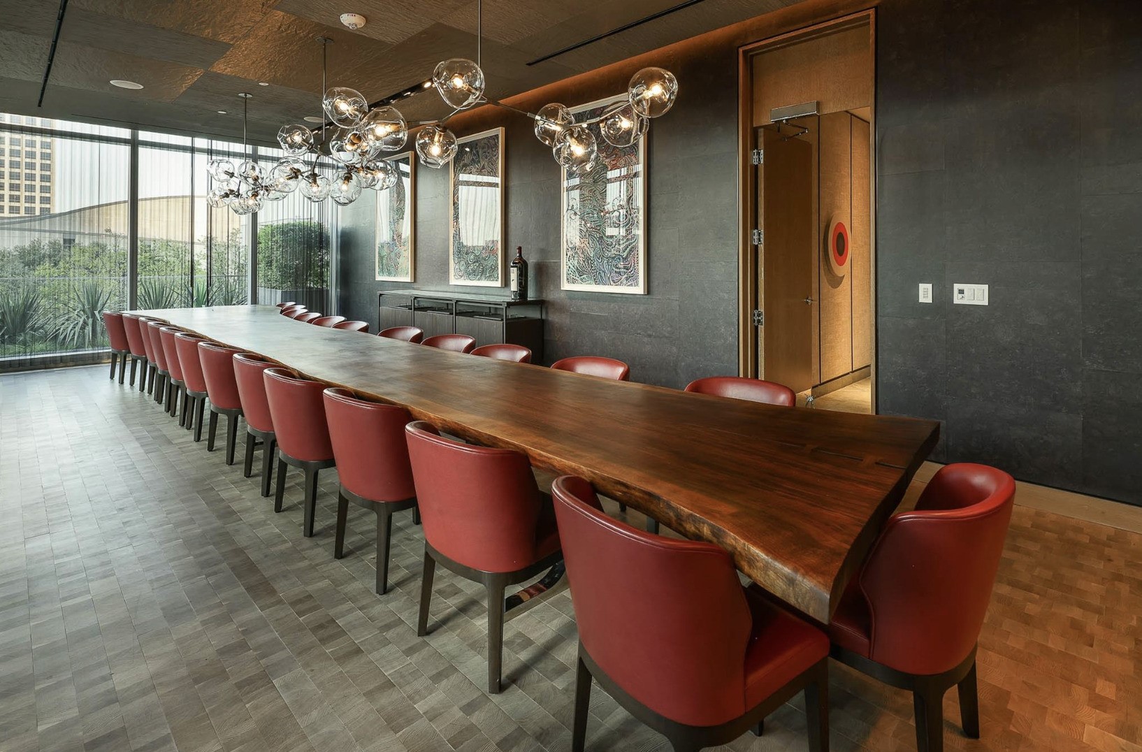 1747 Leonard Street Dallas TX 75201