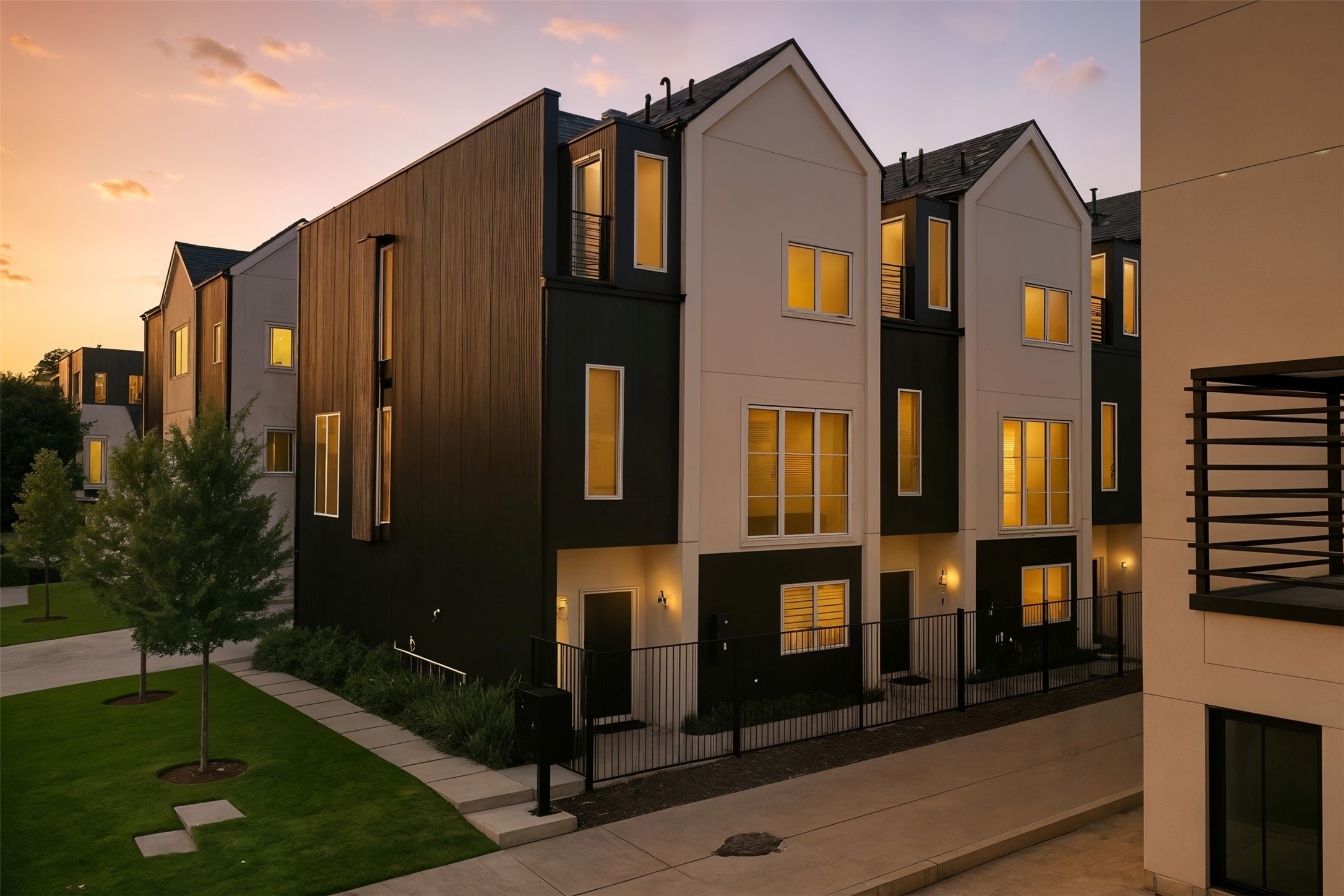 2244 Aarhus Way Dallas TX 75204